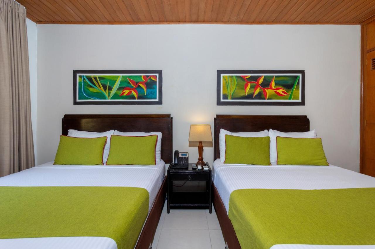 Hotel Campestre La Potra Apiay Kültér fotó