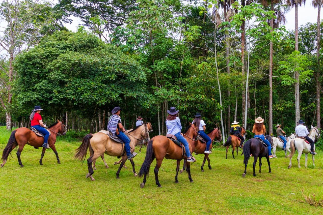 Hotel Campestre La Potra Apiay Kültér fotó
