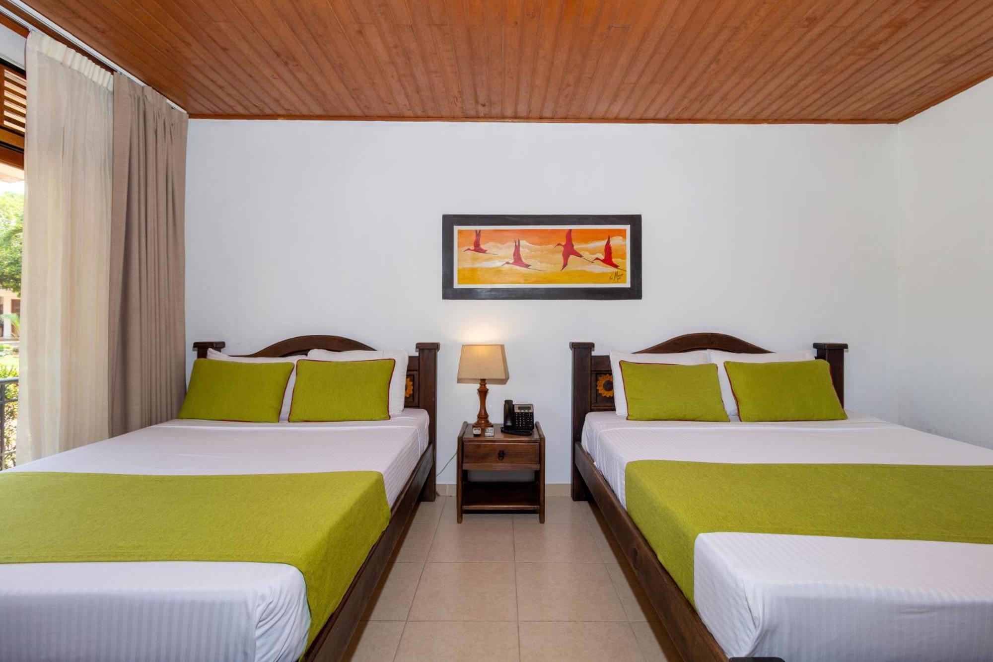 Hotel Campestre La Potra Apiay Kültér fotó